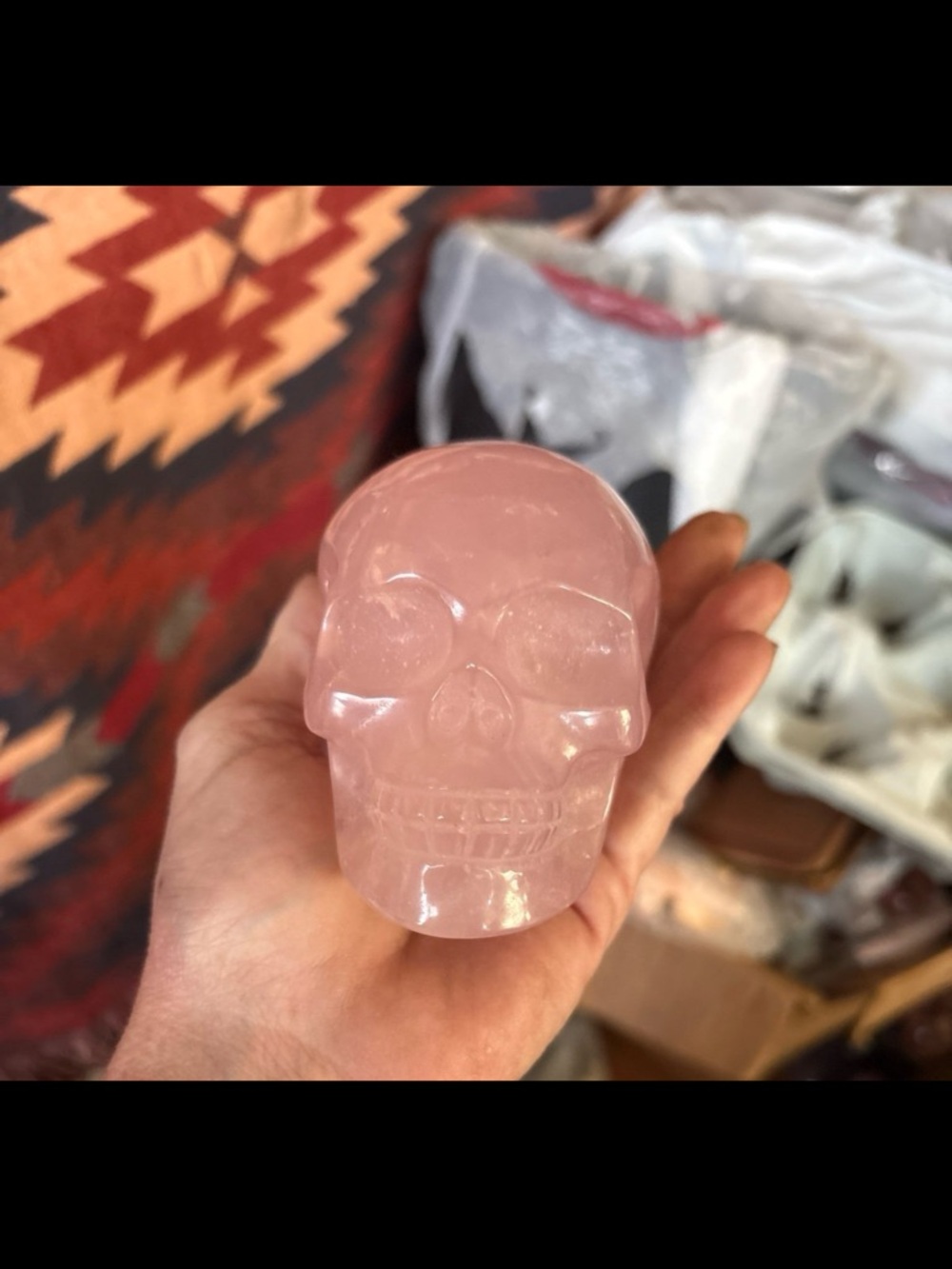 Rose quartz skull
